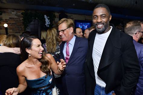  งานเลี้ยงสุดหรูของ Idris Elba: คืนแห่งการเฉิดฉายและความลับที่ถูกเปิดเผย!